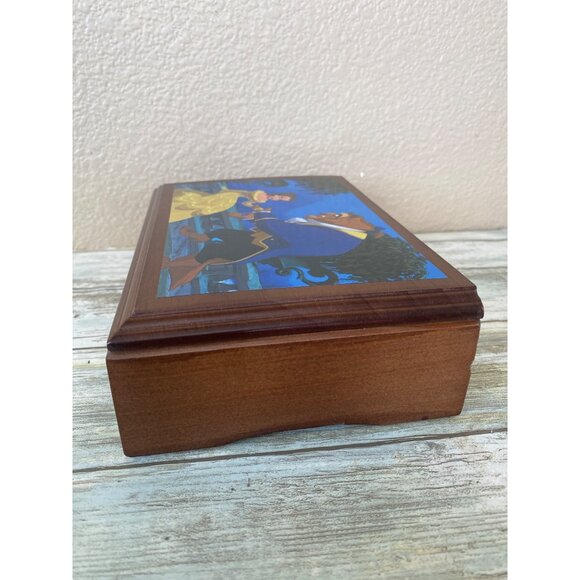 Disney Beauty & Beast Collector Club V Ltd Ed Fossil Watch & Music Box Set 1996 - Picture 4 of 16
